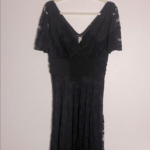 Chic Black Lace Maxi Dress Size XL PTP 18”-20” Length 58” GUC